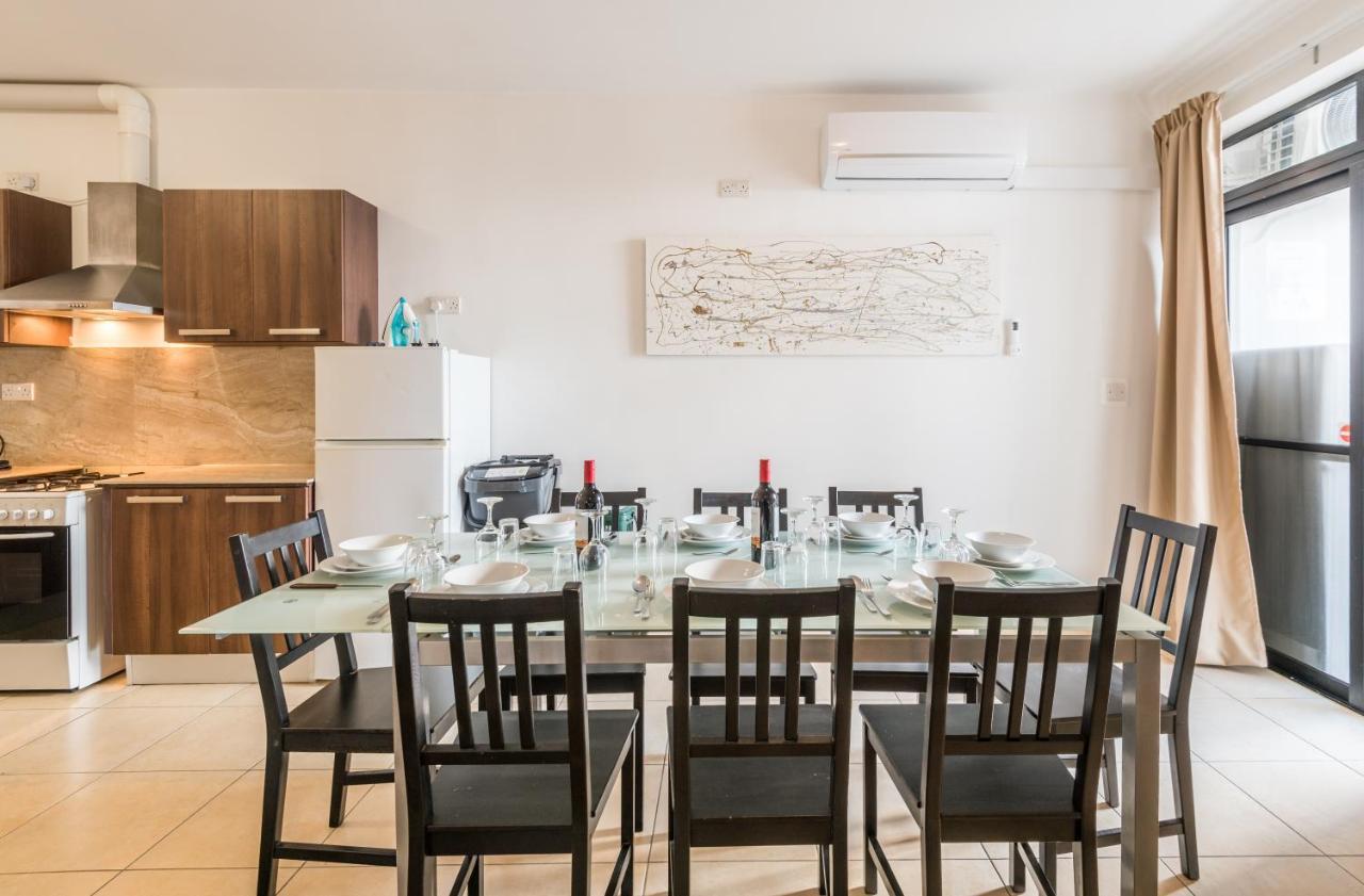 Seashells Apartments With Terrace, Just Off The Seafront In Bugibba - By Getawaysmalta St. Paul's Bay Luaran gambar