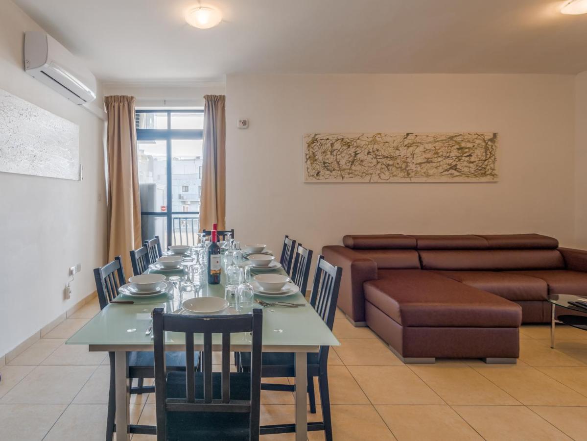 Seashells Apartments With Terrace, Just Off The Seafront In Bugibba - By Getawaysmalta St. Paul's Bay Luaran gambar