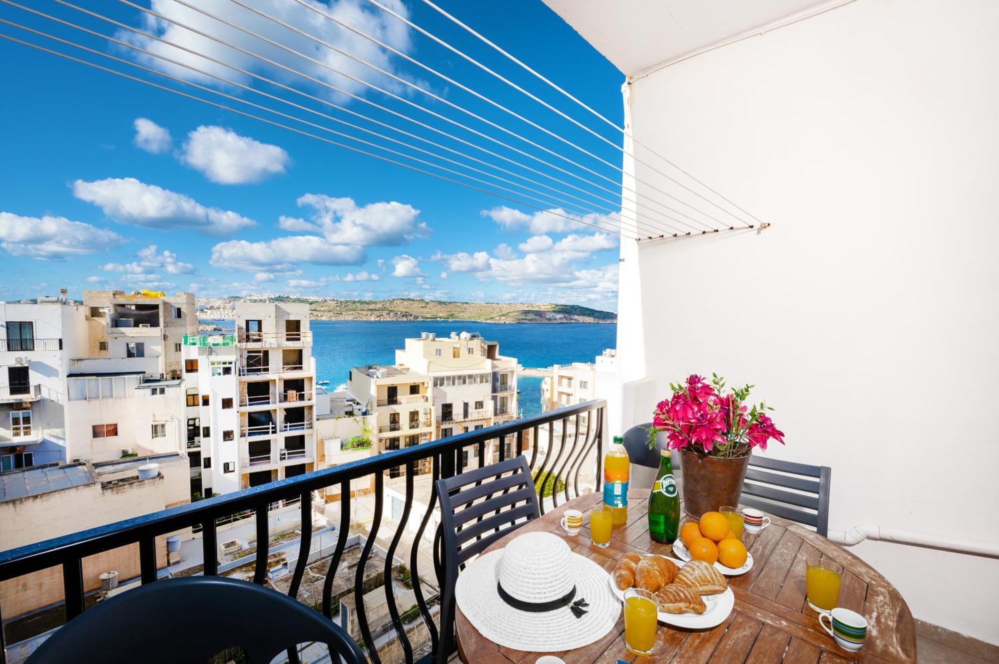 Seashells Apartments With Terrace, Just Off The Seafront In Bugibba - By Getawaysmalta St. Paul's Bay Luaran gambar