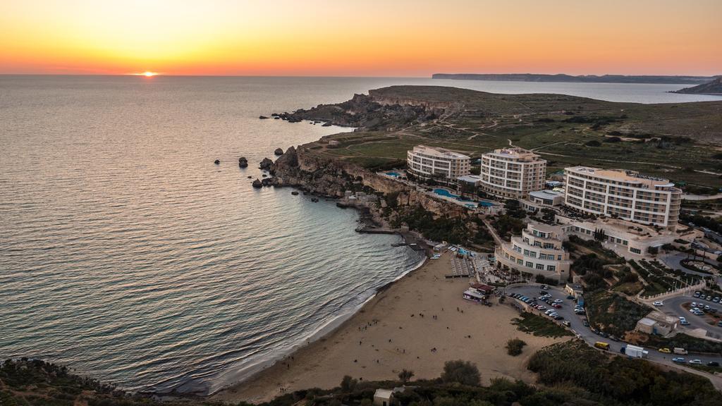 Seashells Apartments With Terrace, Just Off The Seafront In Bugibba - By Getawaysmalta St. Paul's Bay Bilik gambar